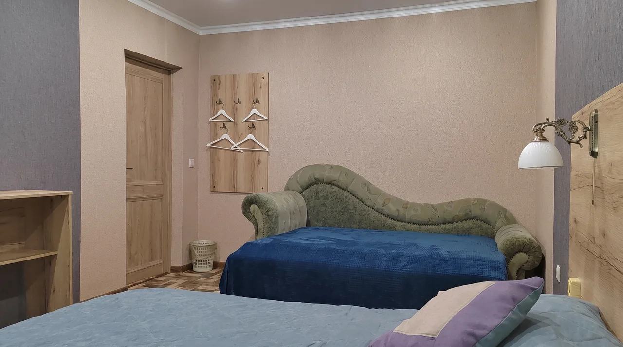 Тахта в спальне